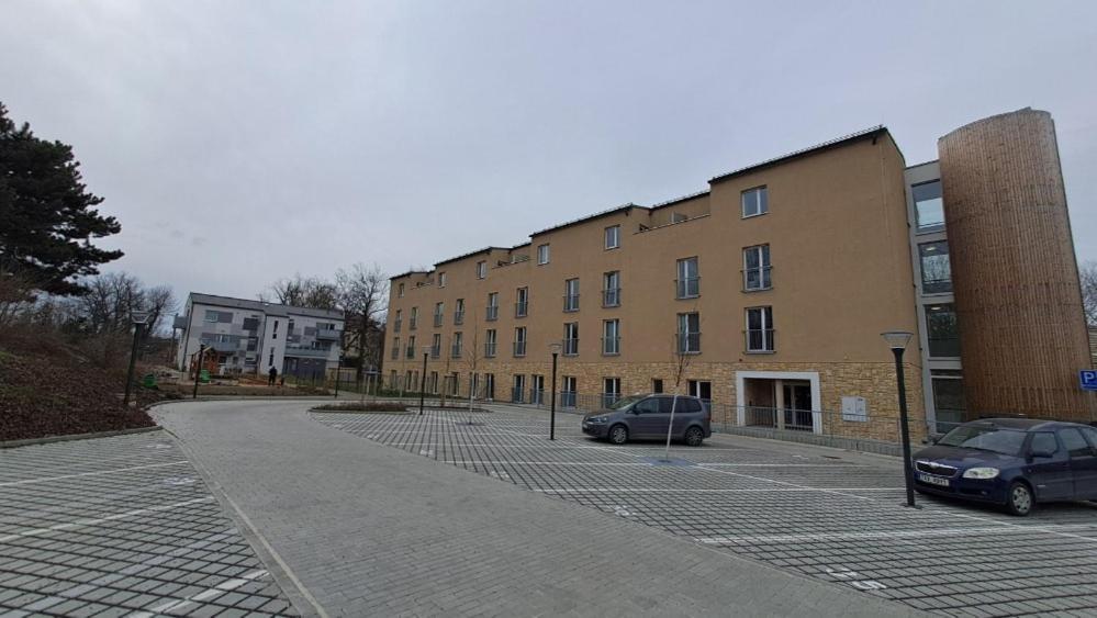 Apartamento U Letiste Tuchomerice